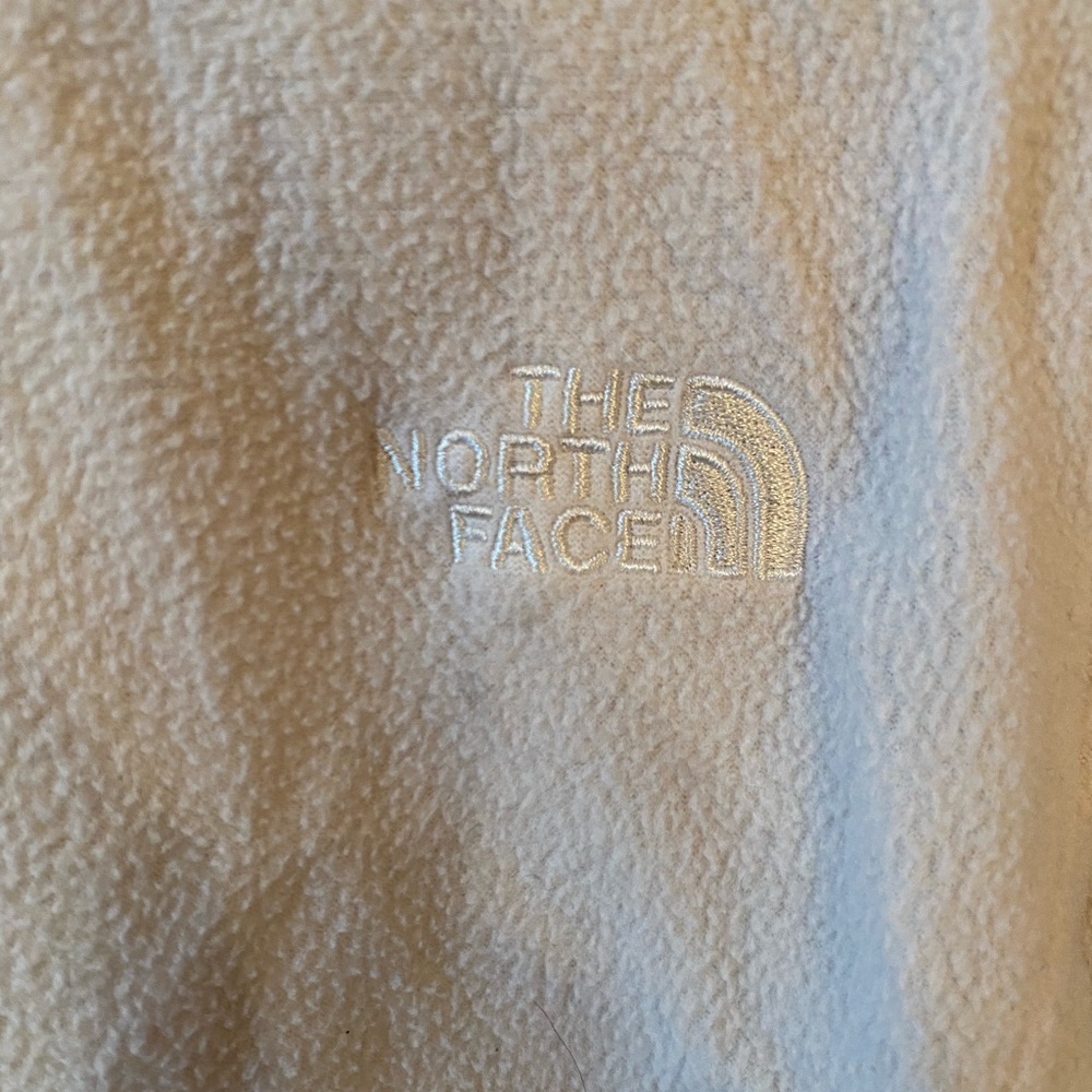 North face sweater - Picture 2 of 2
